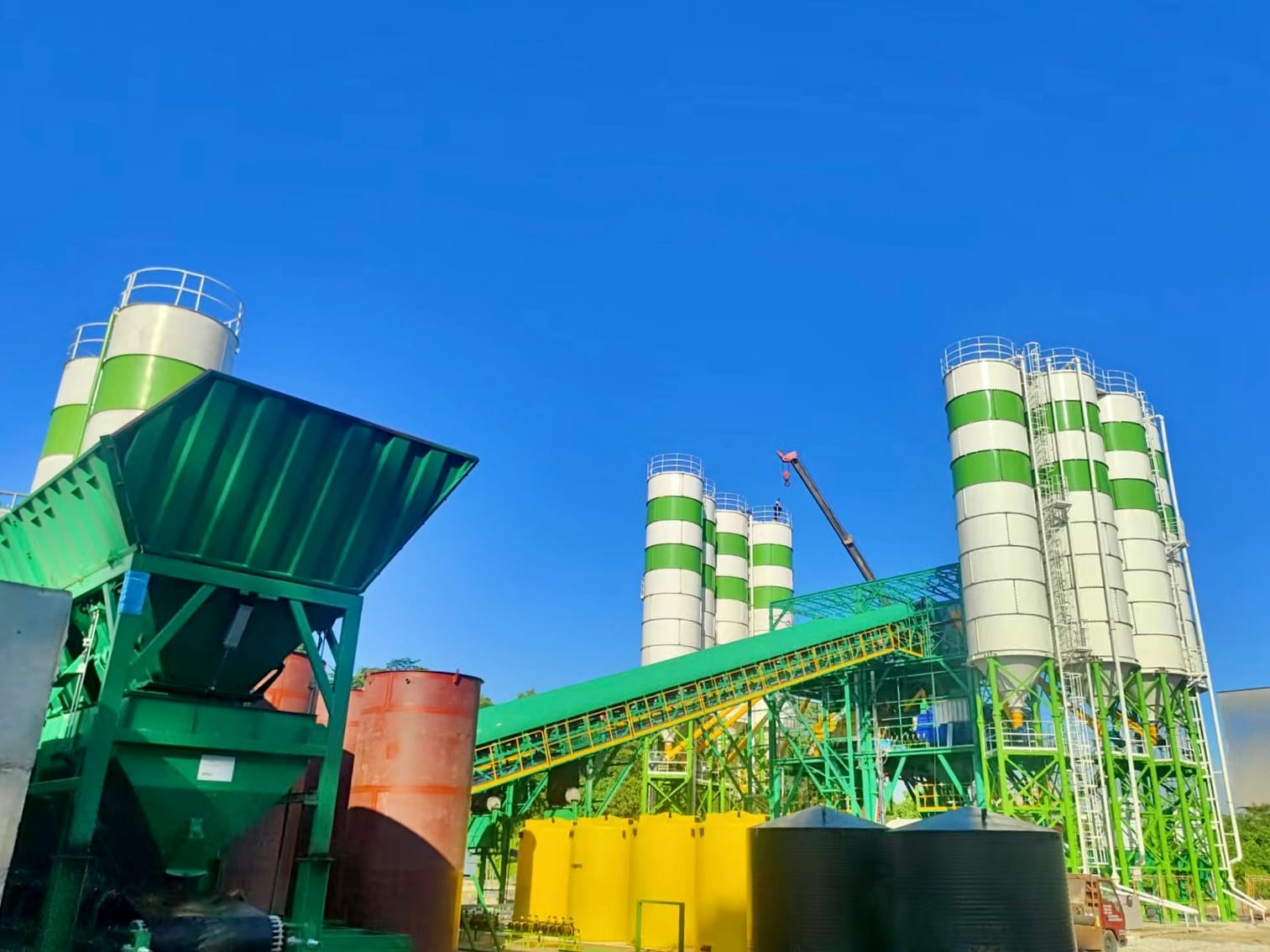 Showcase of a fully-equipped concrete batching plant